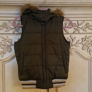Reversible puffy vest junior small